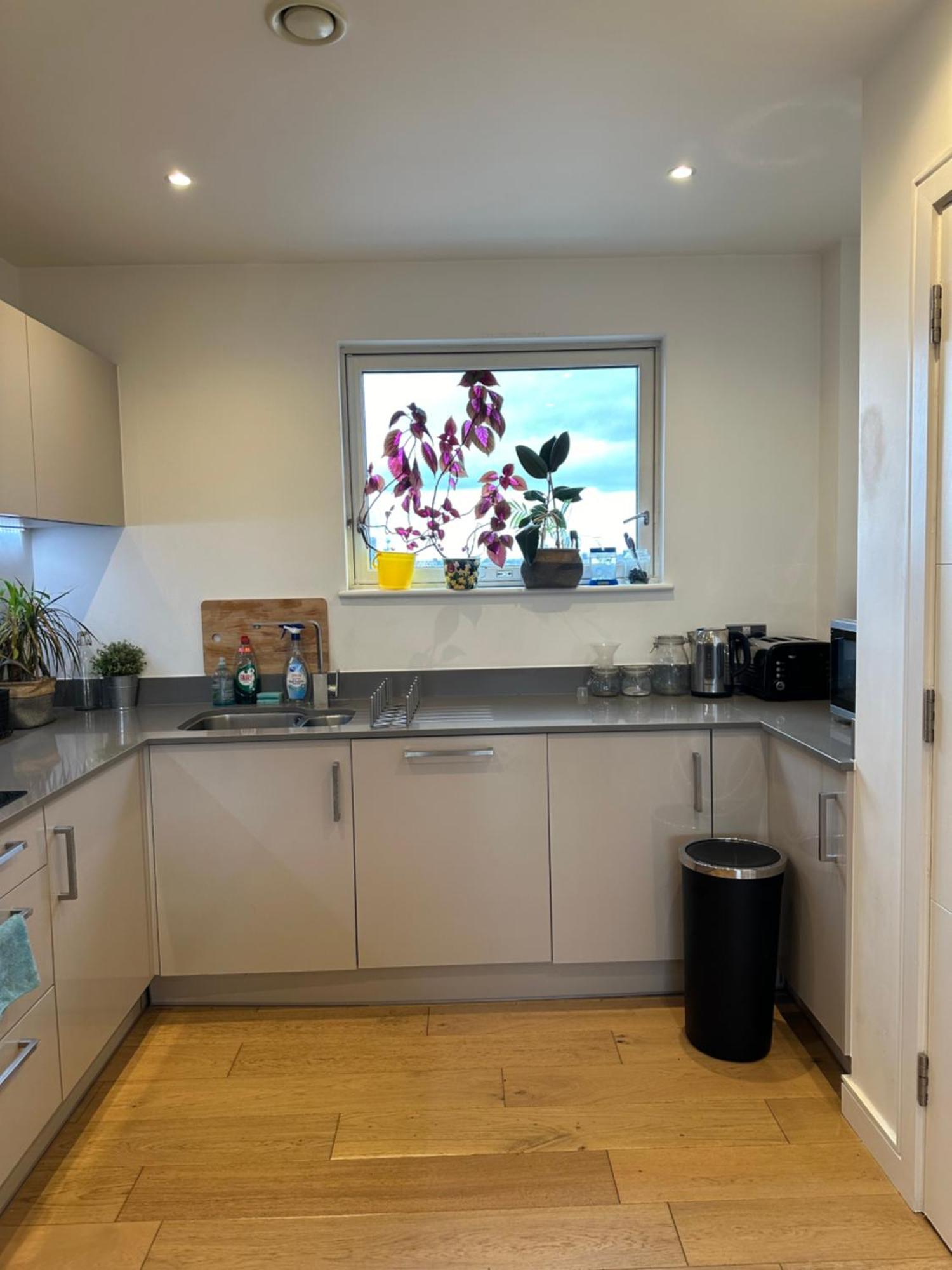 Luxury 3 Bedroom Flat In Stratford, 런던 외부 사진