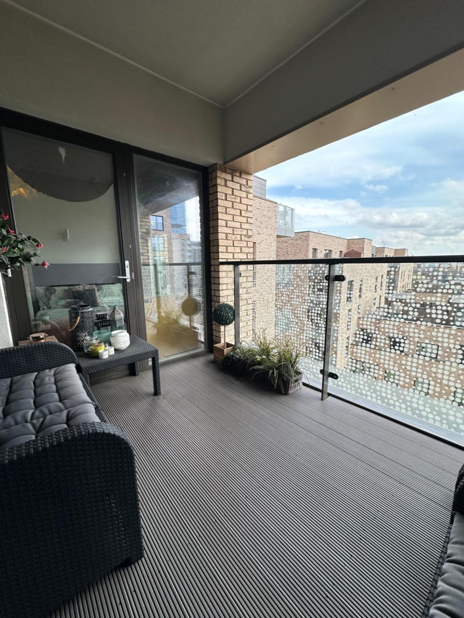 Luxury 3 Bedroom Flat In Stratford, 런던 외부 사진