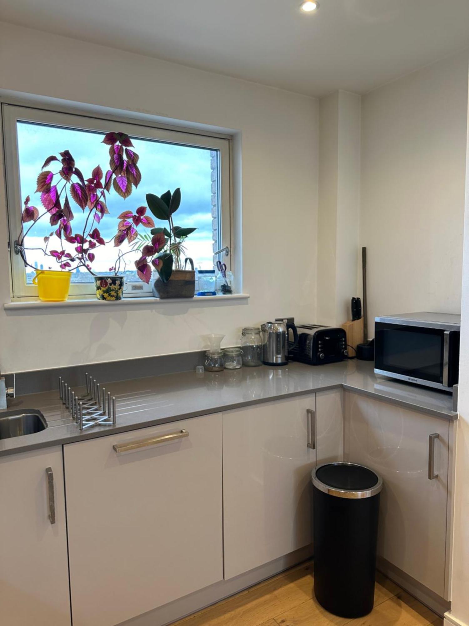Luxury 3 Bedroom Flat In Stratford, 런던 외부 사진