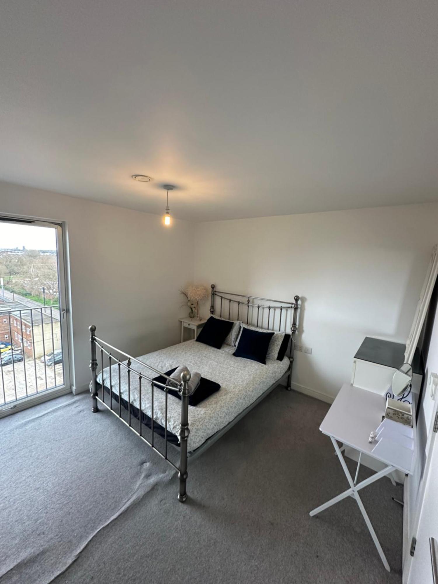 Luxury 3 Bedroom Flat In Stratford, 런던 외부 사진