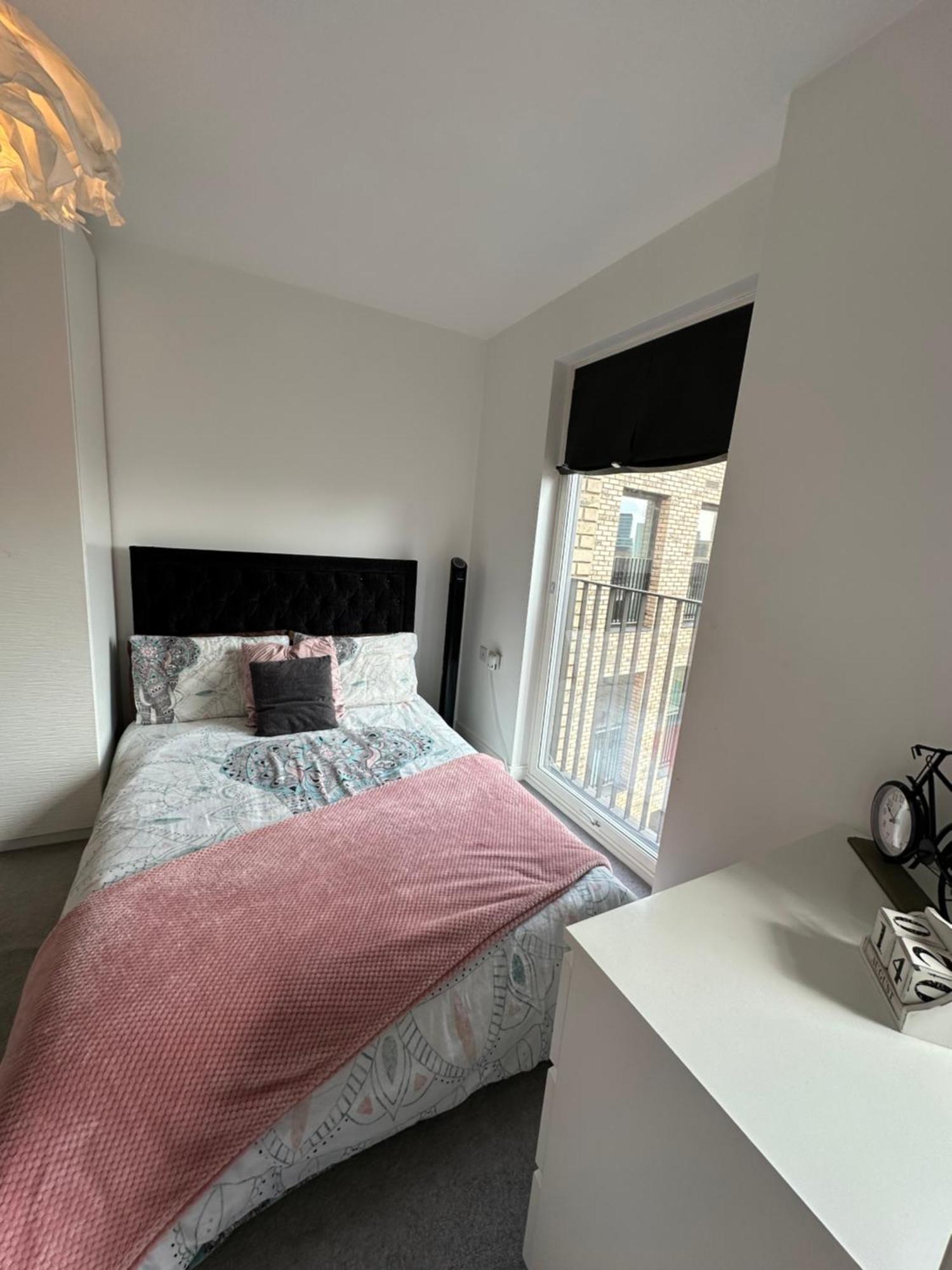 Luxury 3 Bedroom Flat In Stratford, 런던 외부 사진