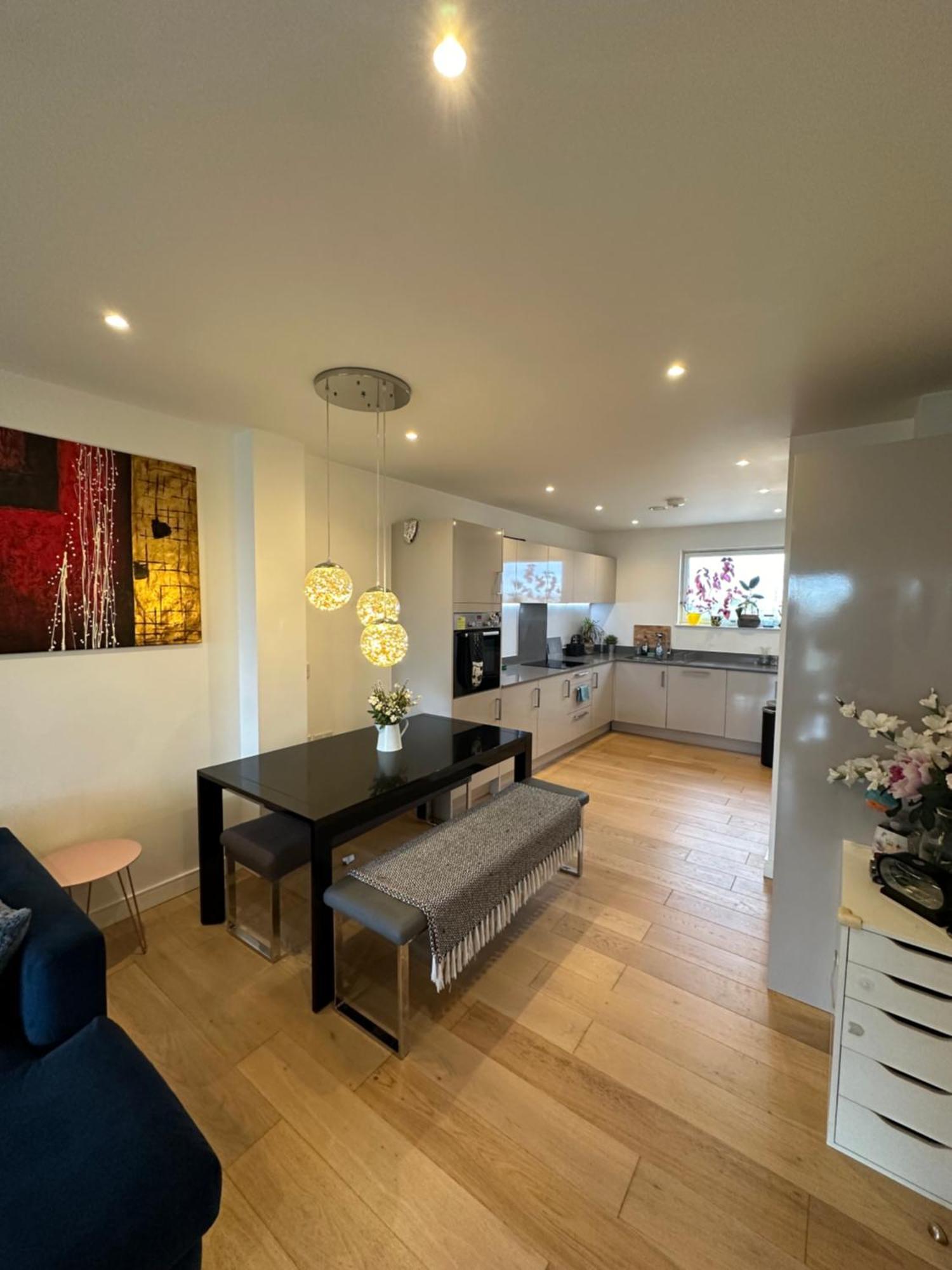 Luxury 3 Bedroom Flat In Stratford, 런던 외부 사진