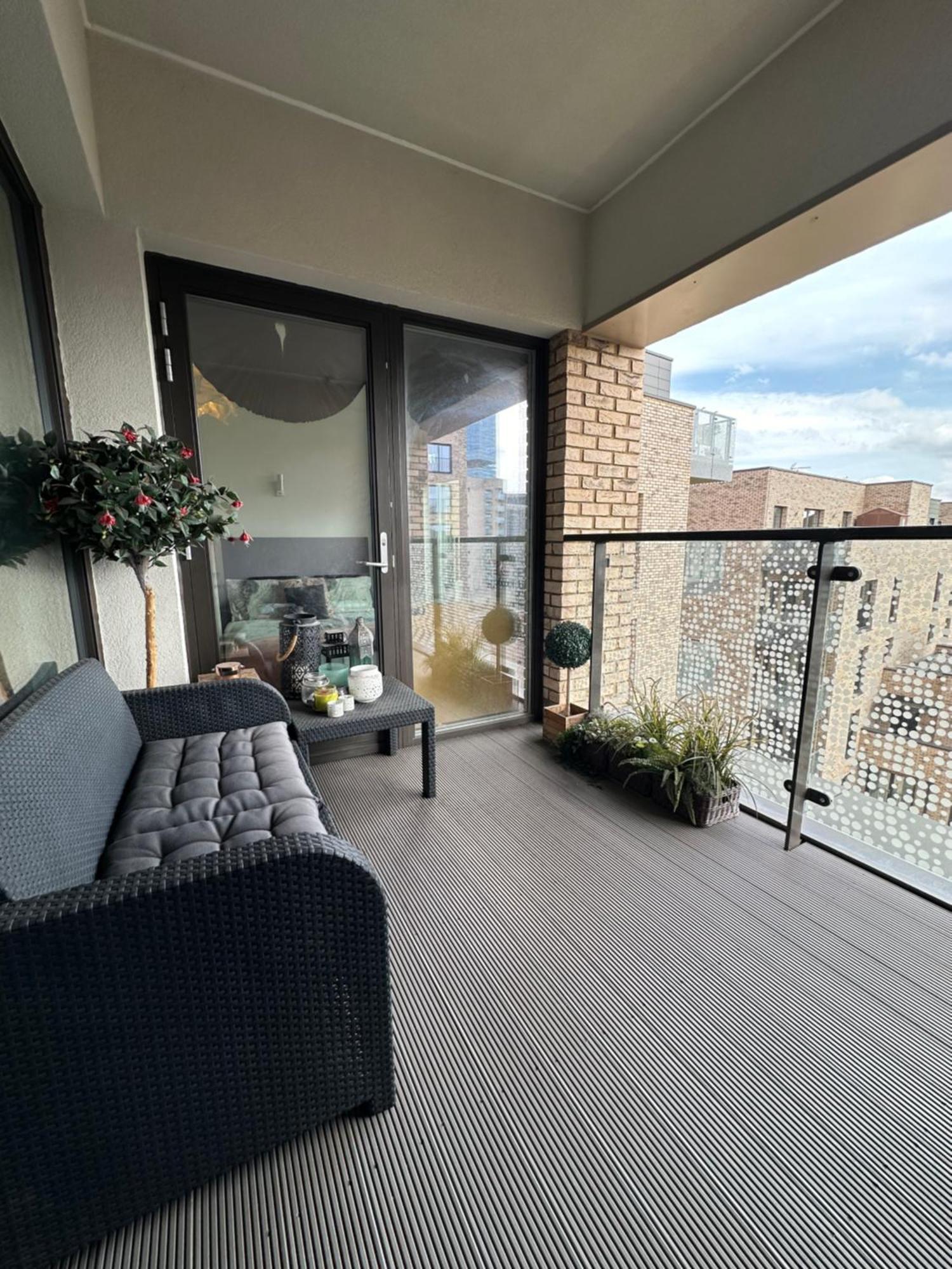 Luxury 3 Bedroom Flat In Stratford, 런던 외부 사진